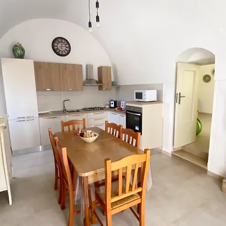 Trulli Bantonio * Cisternino
